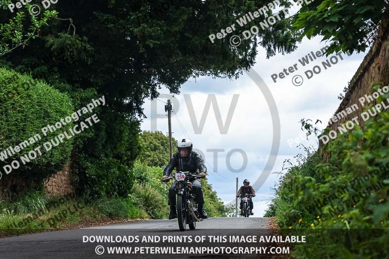 Vintage motorcycle club;eventdigitalimages;no limits trackdays;peter wileman photography;vintage motocycles;vmcc banbury run photographs